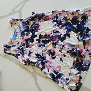Simply Vera Vera Wang floral watercolor tank